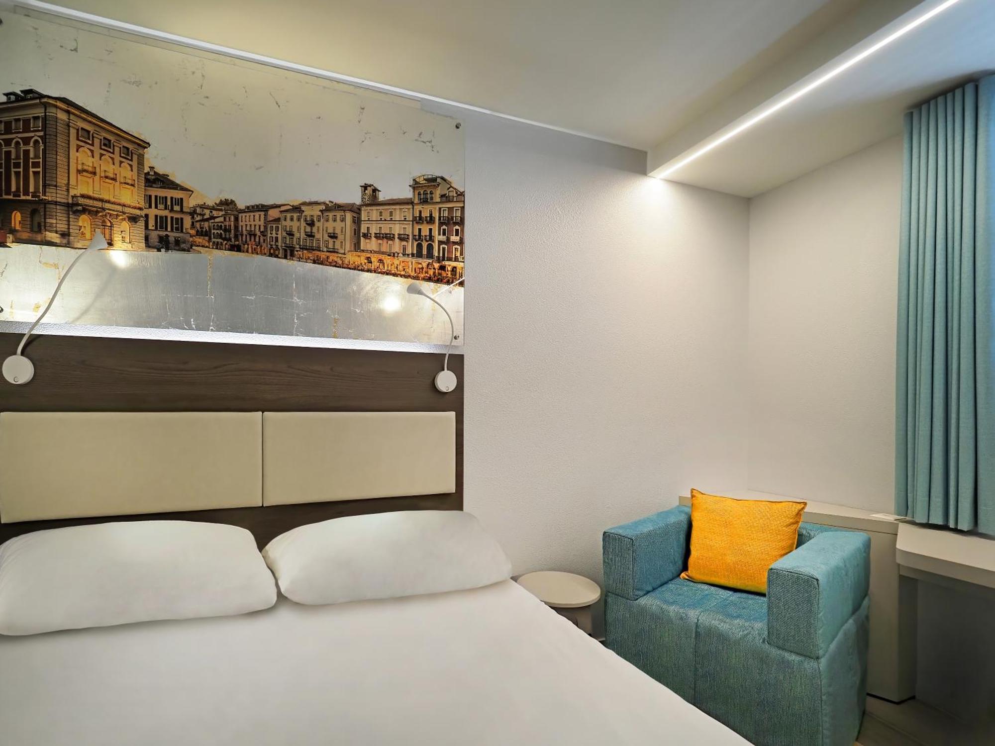 Ibis Locarno Hotel Bagian luar foto