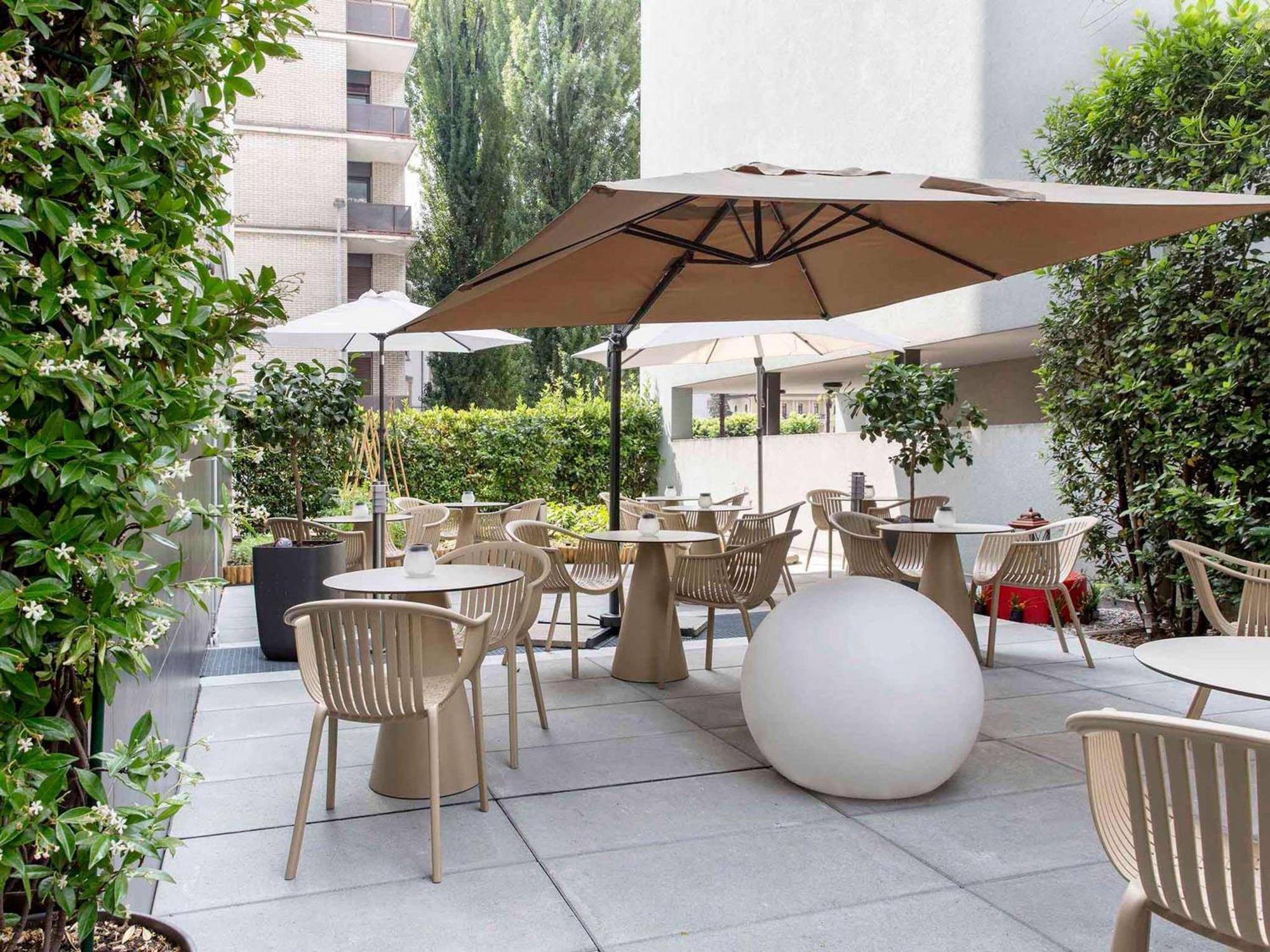 Ibis Locarno Hotel Bagian luar foto